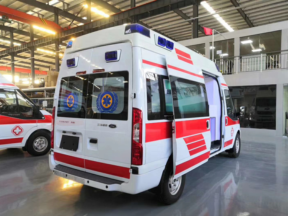 國六福特V348長軸高(福星頂)救護車